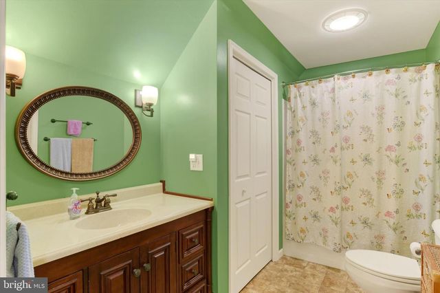 52 CARRIAGE RD, Palmyra, PA 17078