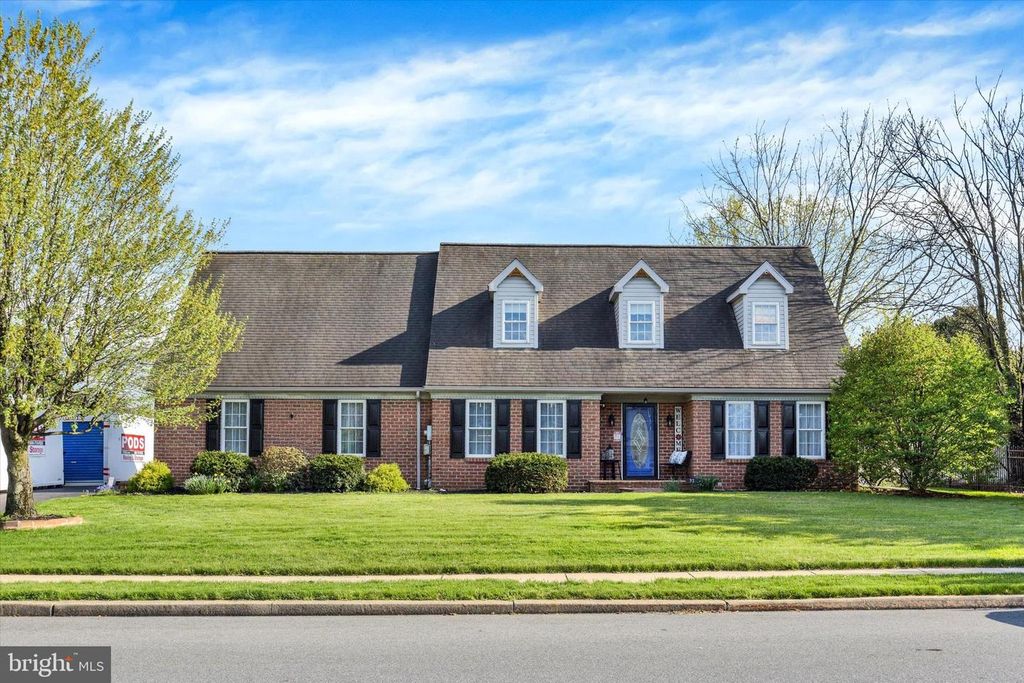 52 CARRIAGE RD, Palmyra, PA 17078