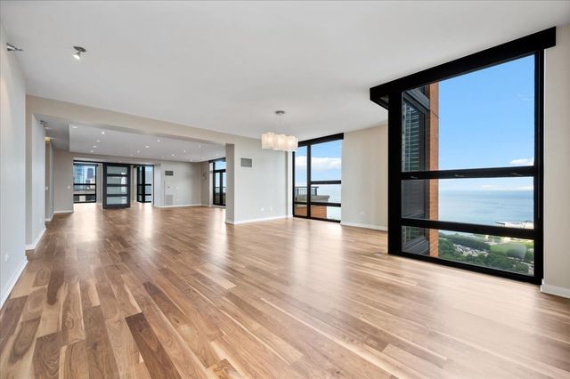 1160 S Michigan Avenue 4101, Chicago, IL 60605