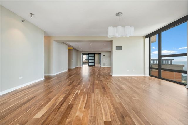 1160 S Michigan Avenue 4101, Chicago, IL 60605