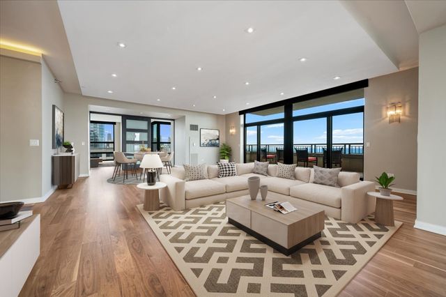 1160 S Michigan Avenue 4101, Chicago, IL 60605