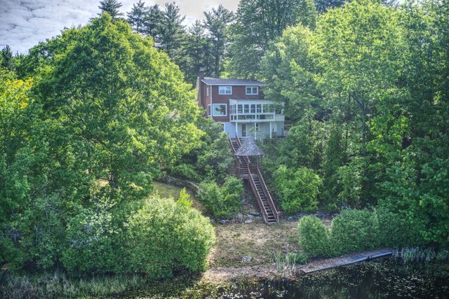 20 Shore Road, Somersworth, NH 03878