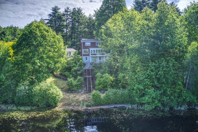 20 Shore Road, Somersworth, NH 03878