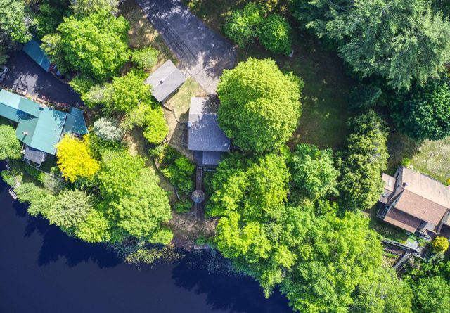 20 Shore Road, Somersworth, NH 03878