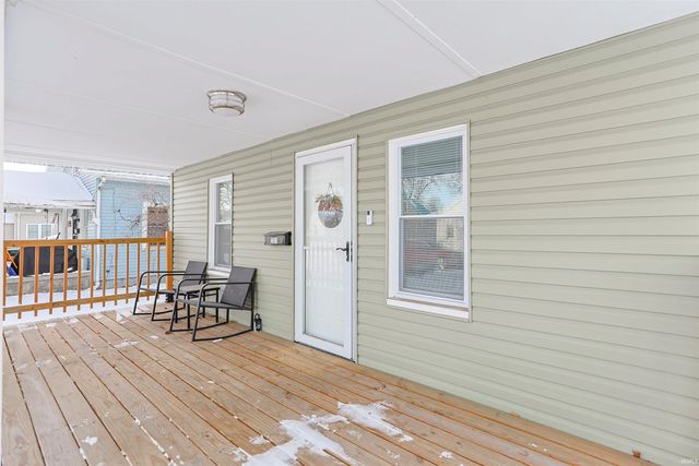 201 Prairie Avenue, Mishawaka, IN 46544