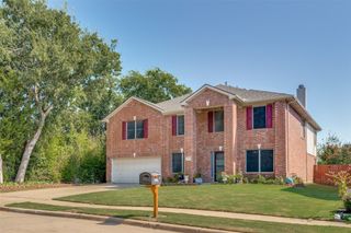 2704 Country Grove Trail, Mansfield, TX 76063