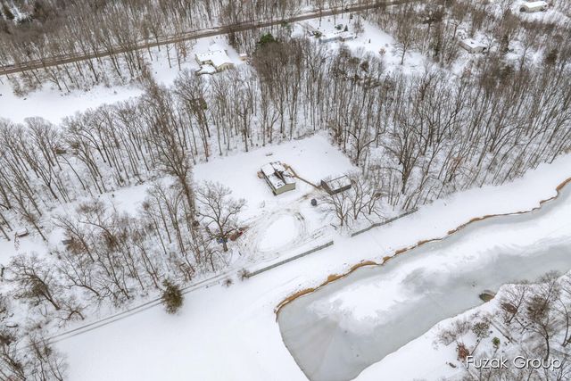 2226 53rd Street, Fennville, MI 49408