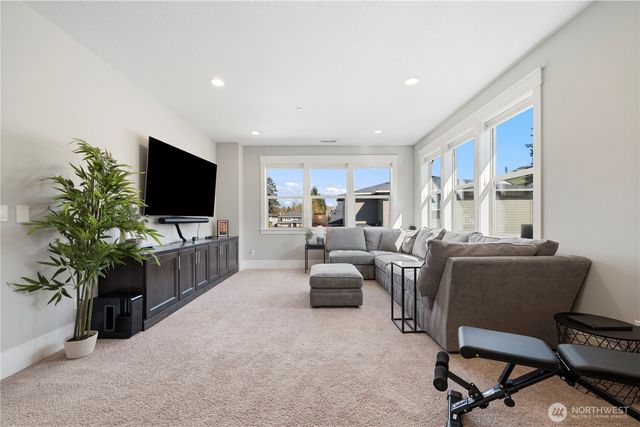 2036 NW 44th Avenue, Camas, WA 98607