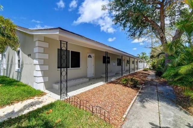 414 S Ocean Breeze, Lake Worth Beach, FL 33460