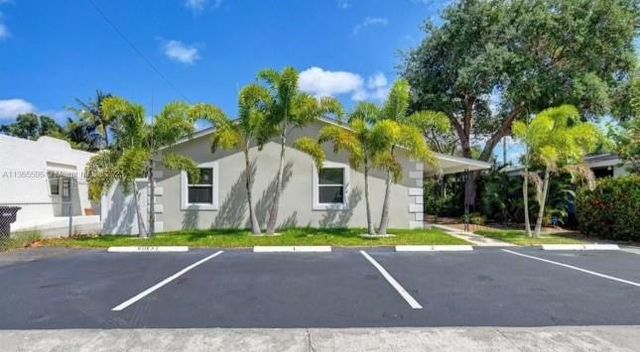 414 S Ocean Breeze, Lake Worth Beach, FL 33460