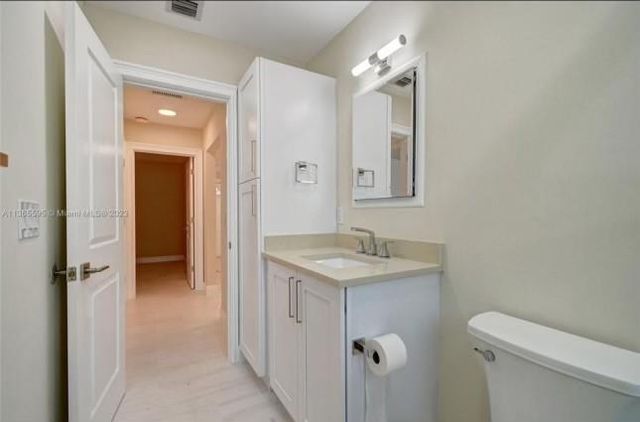 414 S Ocean Breeze, Lake Worth Beach, FL 33460