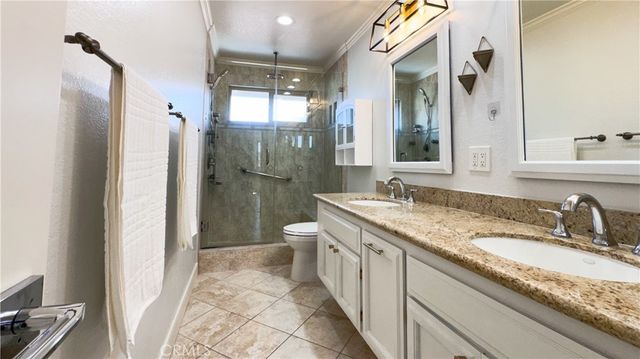 2 Ramada, Irvine, CA 92620