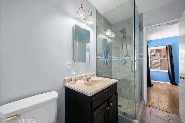 14515 Daubert, San Fernando, CA 91345