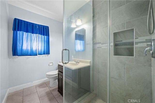 14515 Daubert, San Fernando, CA 91345