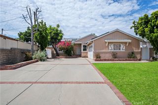 14515 Daubert, San Fernando, CA 91345