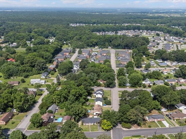 604 Smithfield Ave, Hopewell, VA 23860
