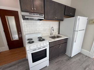 39 Newhall St 12, Lynn, MA 01902