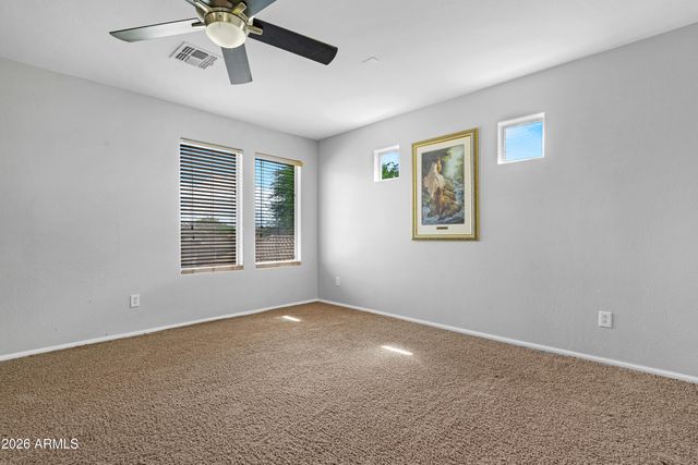 951 E PENNY Lane, San Tan Valley, AZ 85140