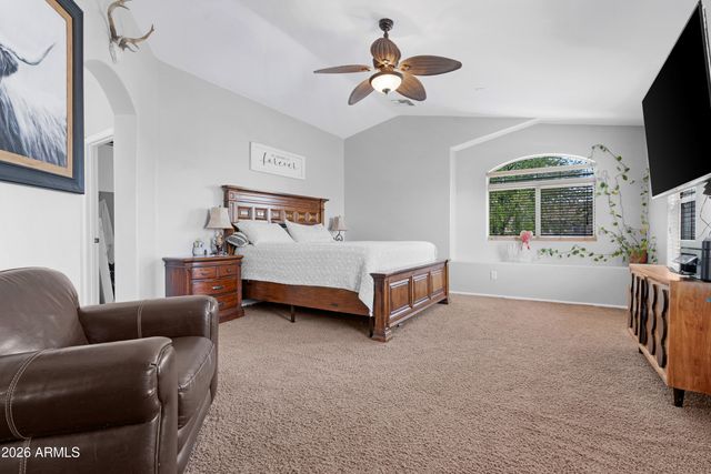 951 E PENNY Lane, San Tan Valley, AZ 85140