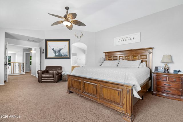 951 E PENNY Lane, San Tan Valley, AZ 85140