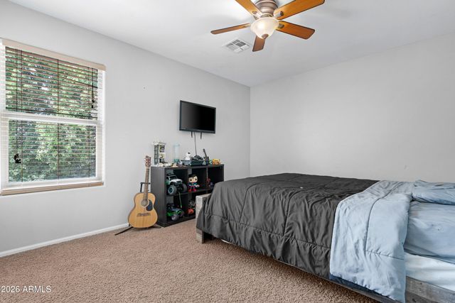 951 E PENNY Lane, San Tan Valley, AZ 85140