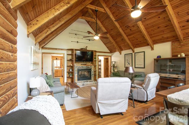2211 Rocky Cove Lane, Denton, NC 27239