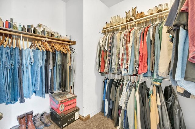 5257 E Byrd Avenue, Fresno, CA 93725