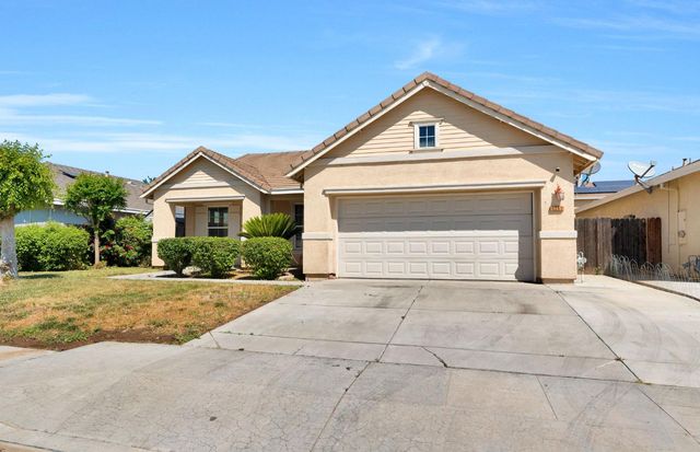 5257 E Byrd Avenue, Fresno, CA 93725