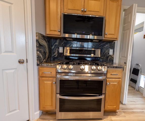 16506 Mansvelt Road, Jamaica Beach, TX 77554