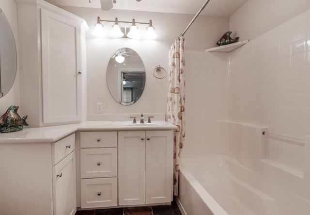 16506 Mansvelt Road, Jamaica Beach, TX 77554