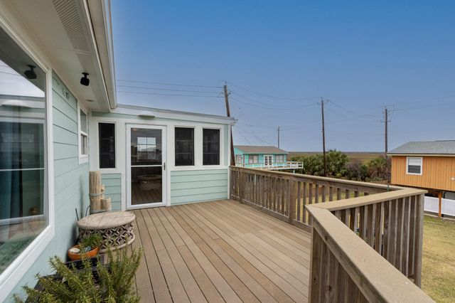 16506 Mansvelt Road, Jamaica Beach, TX 77554