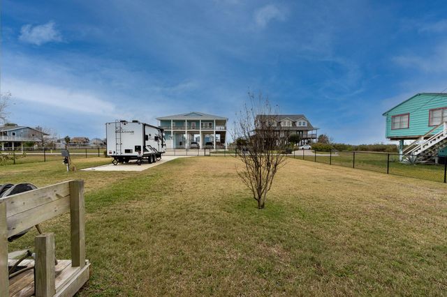 16506 Mansvelt Road, Jamaica Beach, TX 77554