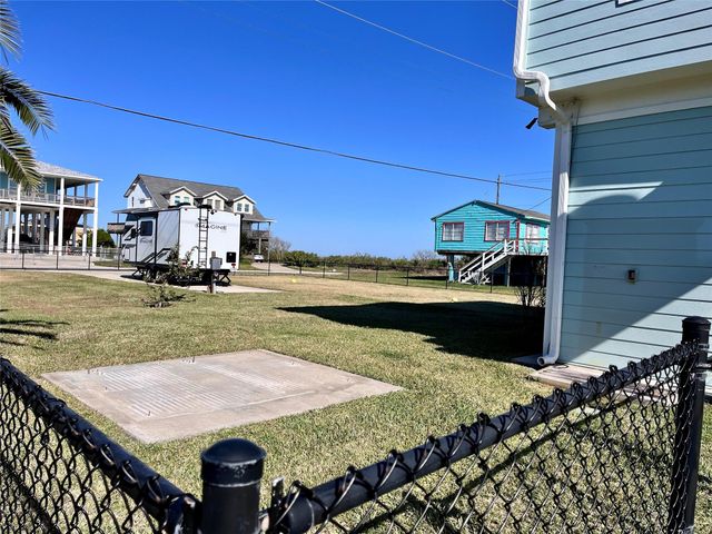 16506 Mansvelt Road, Jamaica Beach, TX 77554