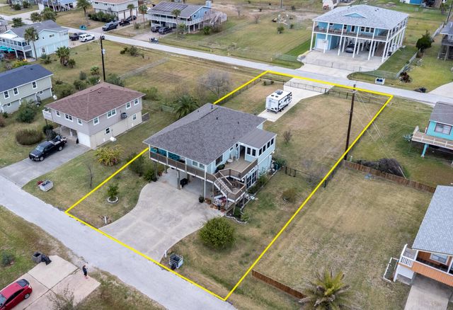 16506 Mansvelt Road, Jamaica Beach, TX 77554
