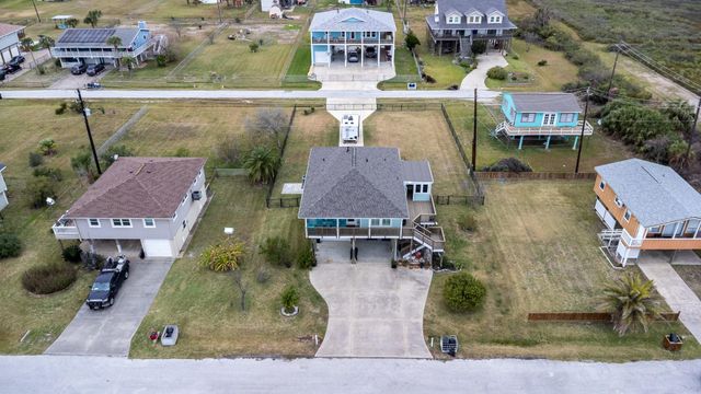 16506 Mansvelt Road, Jamaica Beach, TX 77554