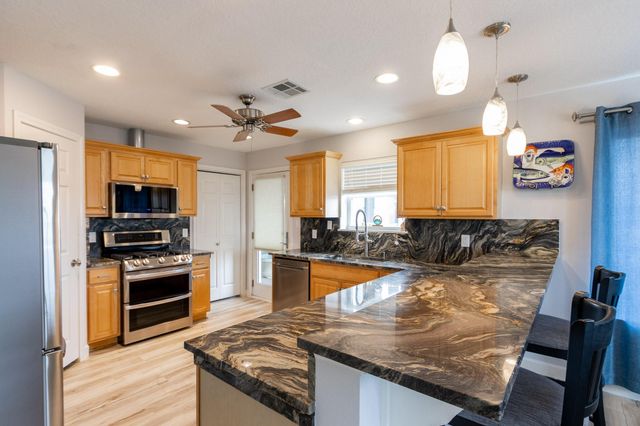 16506 Mansvelt Road, Jamaica Beach, TX 77554