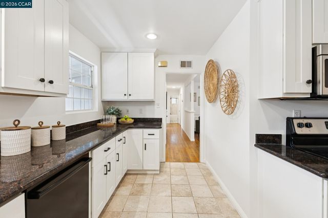 175 Verde Mesa Dr, Danville, CA 94526