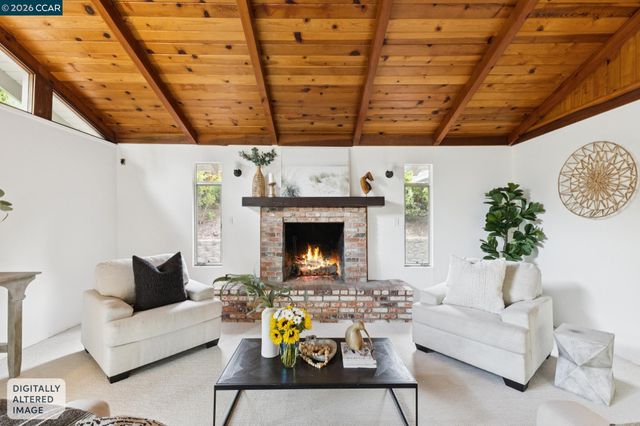 175 Verde Mesa Dr, Danville, CA 94526