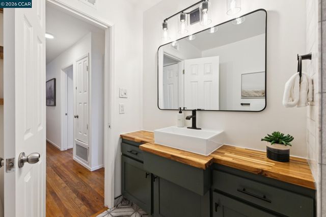 175 Verde Mesa Dr, Danville, CA 94526