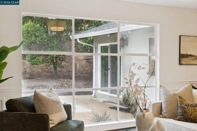 175 Verde Mesa Dr, Danville, CA 94526