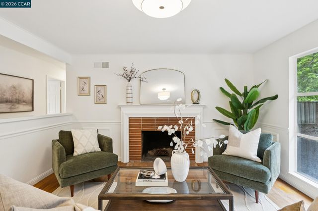 175 Verde Mesa Dr, Danville, CA 94526