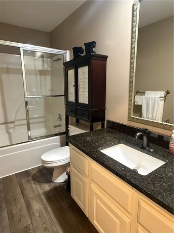 1403 Skyline Vista Court, Russellville, AR 72802