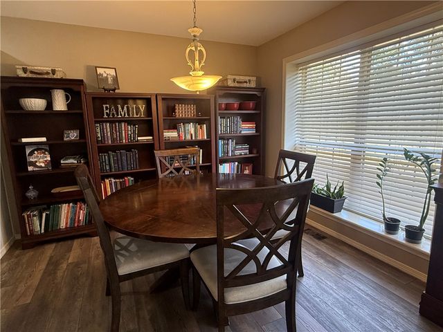 1403 Skyline Vista Court, Russellville, AR 72802