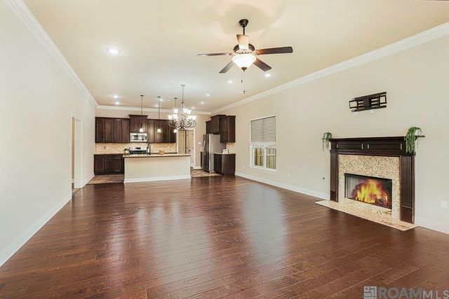 18190 Old Reserve, Prairieville, LA 70769