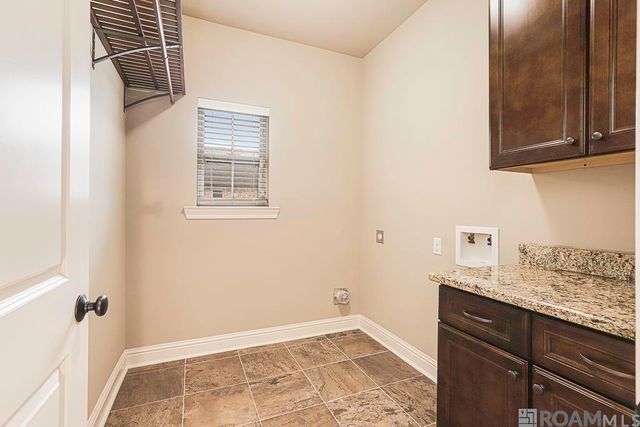 18190 Old Reserve, Prairieville, LA 70769