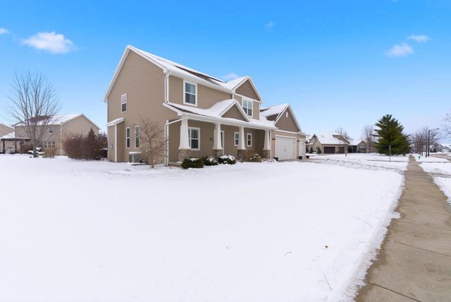 4620 N LIGHTNING DRIVE, Appleton, WI 54913