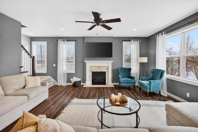 4620 N LIGHTNING DRIVE, Appleton, WI 54913