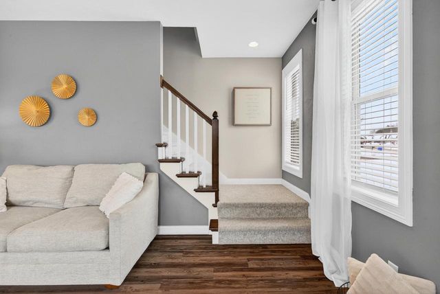 4620 N LIGHTNING DRIVE, Appleton, WI 54913