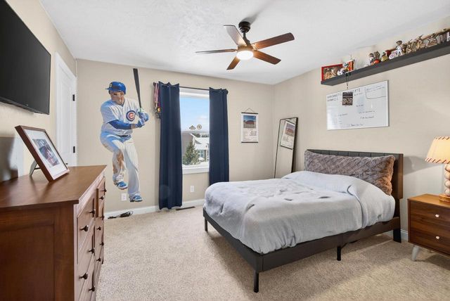 4620 N LIGHTNING DRIVE, Appleton, WI 54913