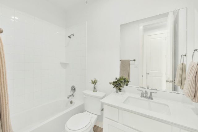 209 Lady Bug RD, San Marcos, TX 78666